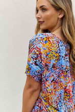 Load image into Gallery viewer, Be Stage Full Size Printed Dolman Flowy Top
