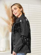 Load image into Gallery viewer, Fringe Detail Long Sleeve Denim Jacket
