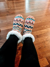 Load image into Gallery viewer, Hand Knit Pom Booties In Multicolor
