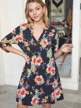 Load image into Gallery viewer, Floral knit dress
