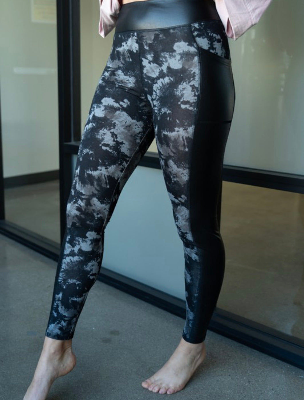 Tie Dye Knit Leggings